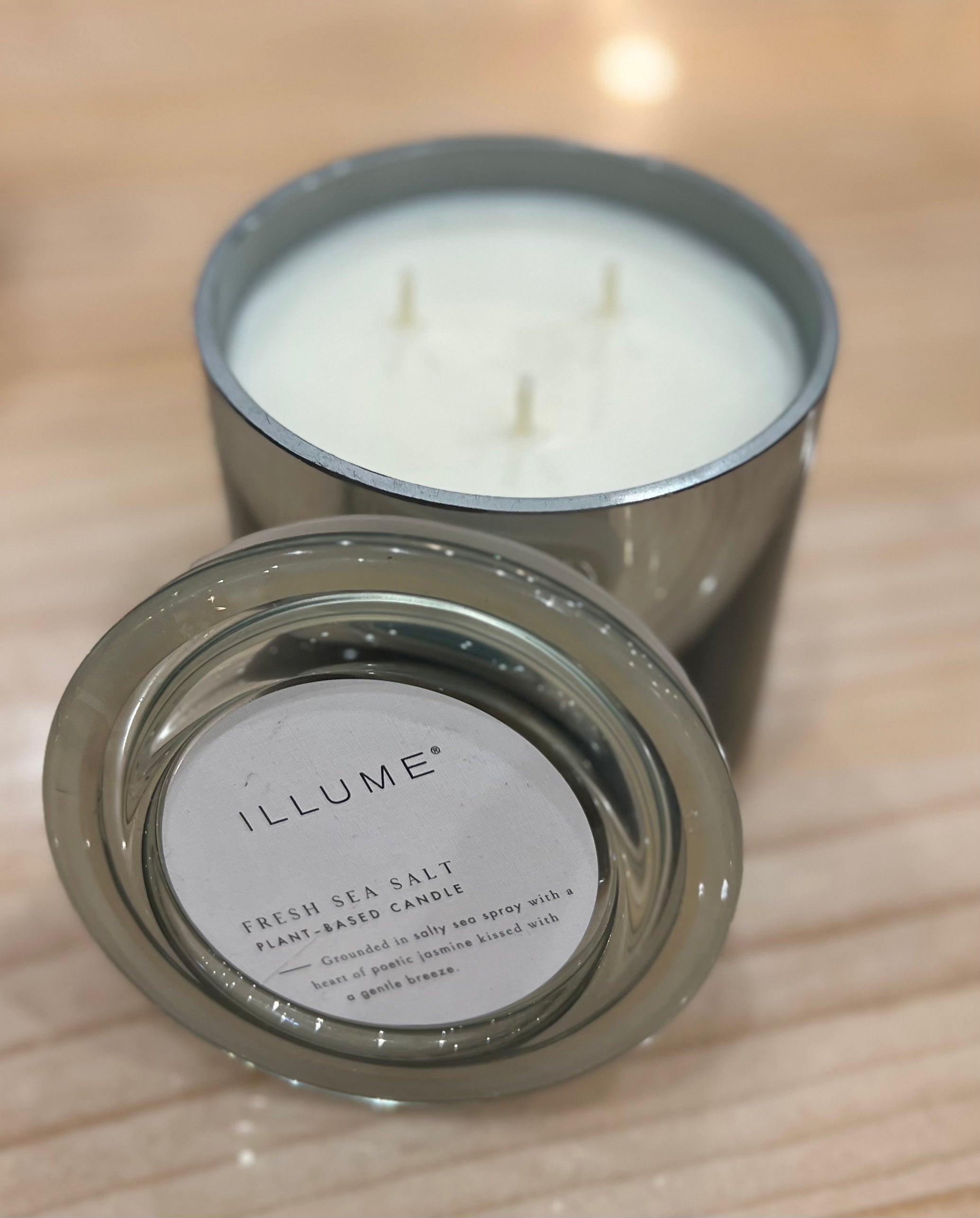 Fresh Sea Salt Statement Glass Candle