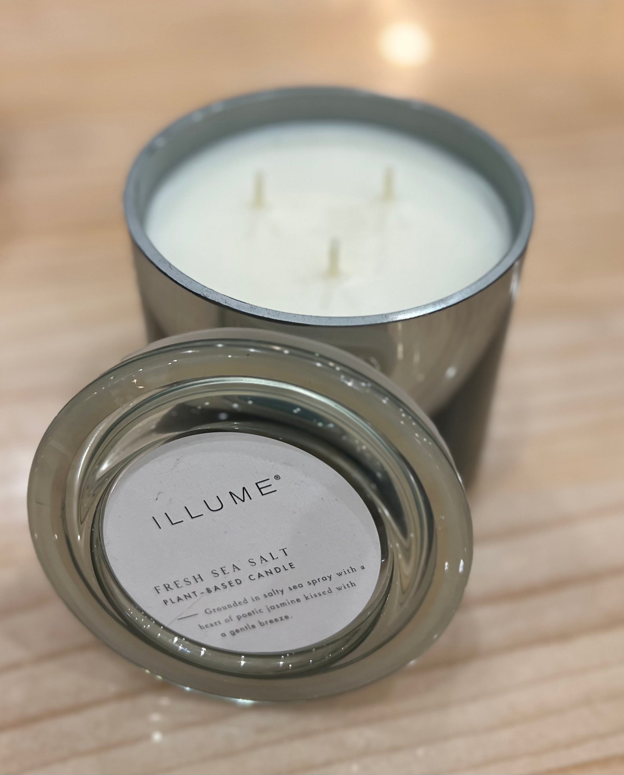 Fresh Sea Salt Statement Glass Candle