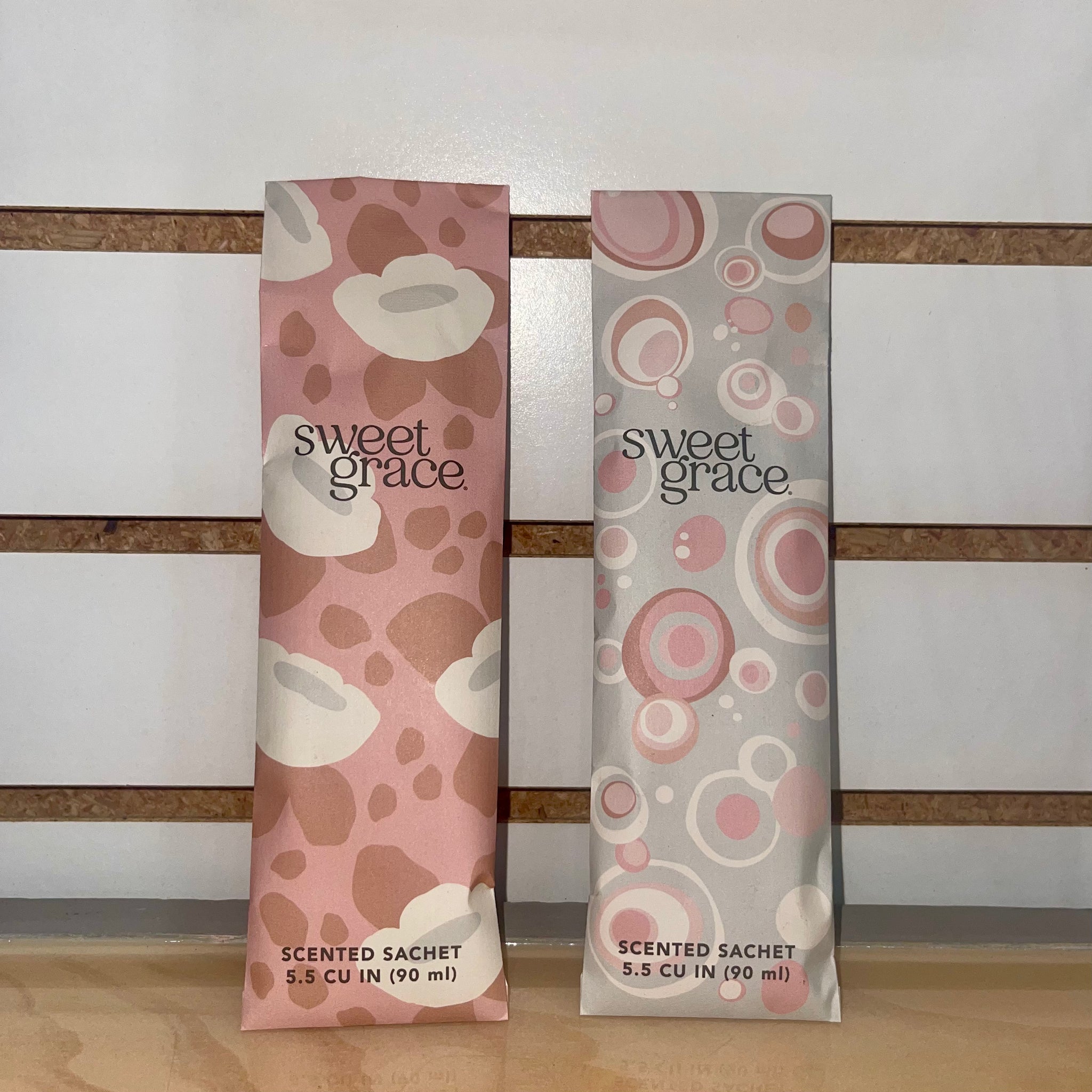 Sweet Grace Slim Sachet