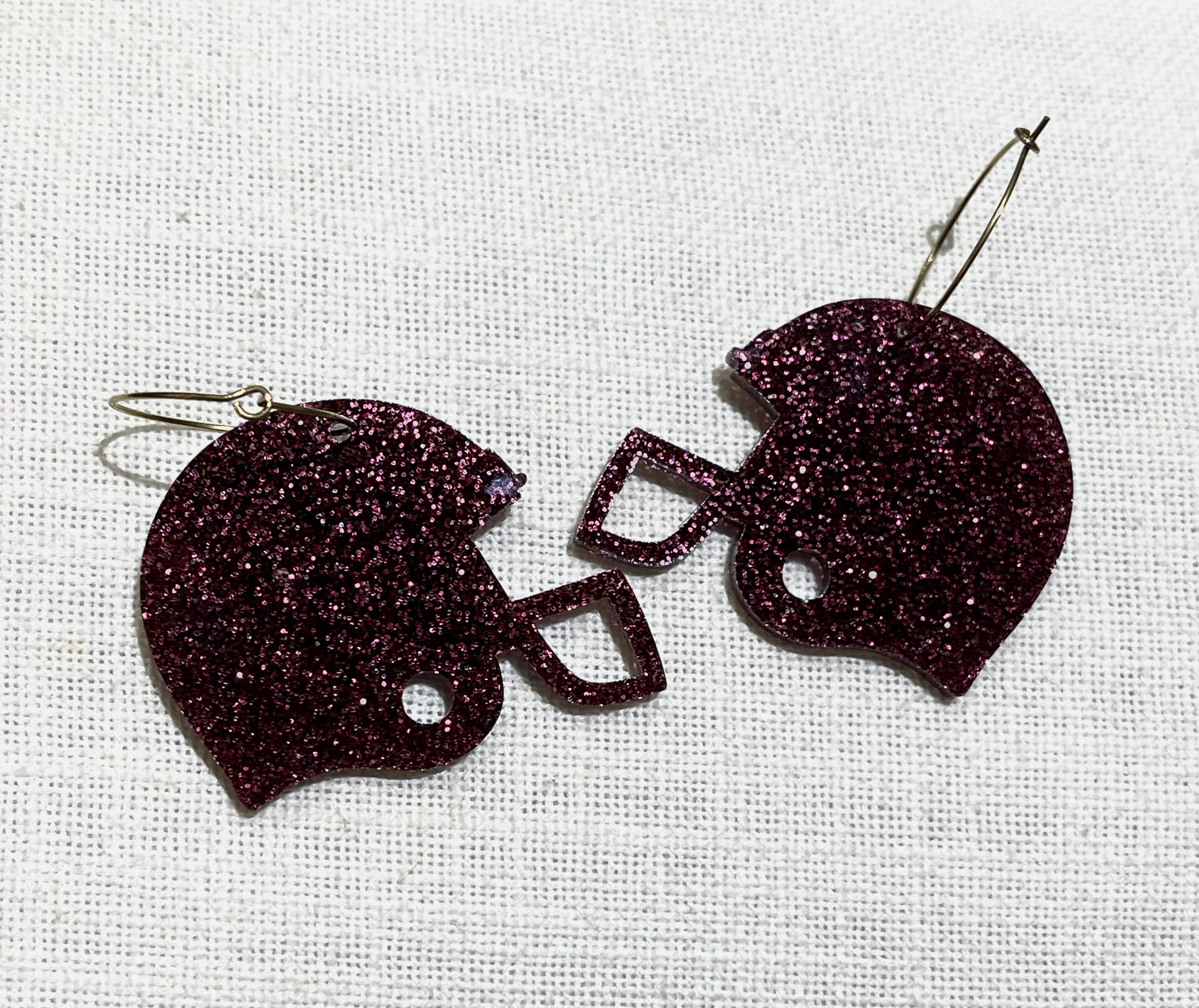 MaKaRu Earrings Helmets