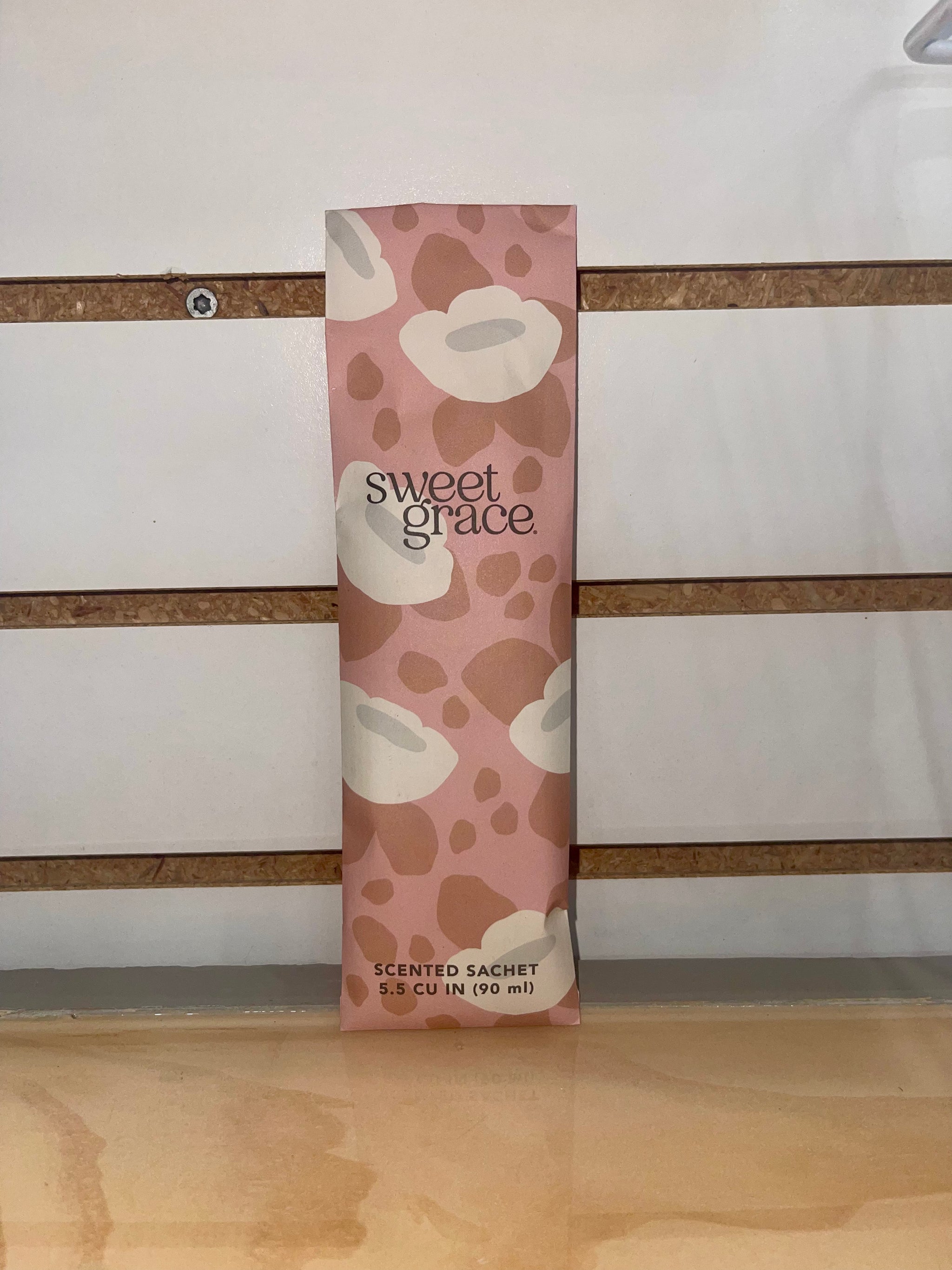 Sweet Grace Slim Sachet