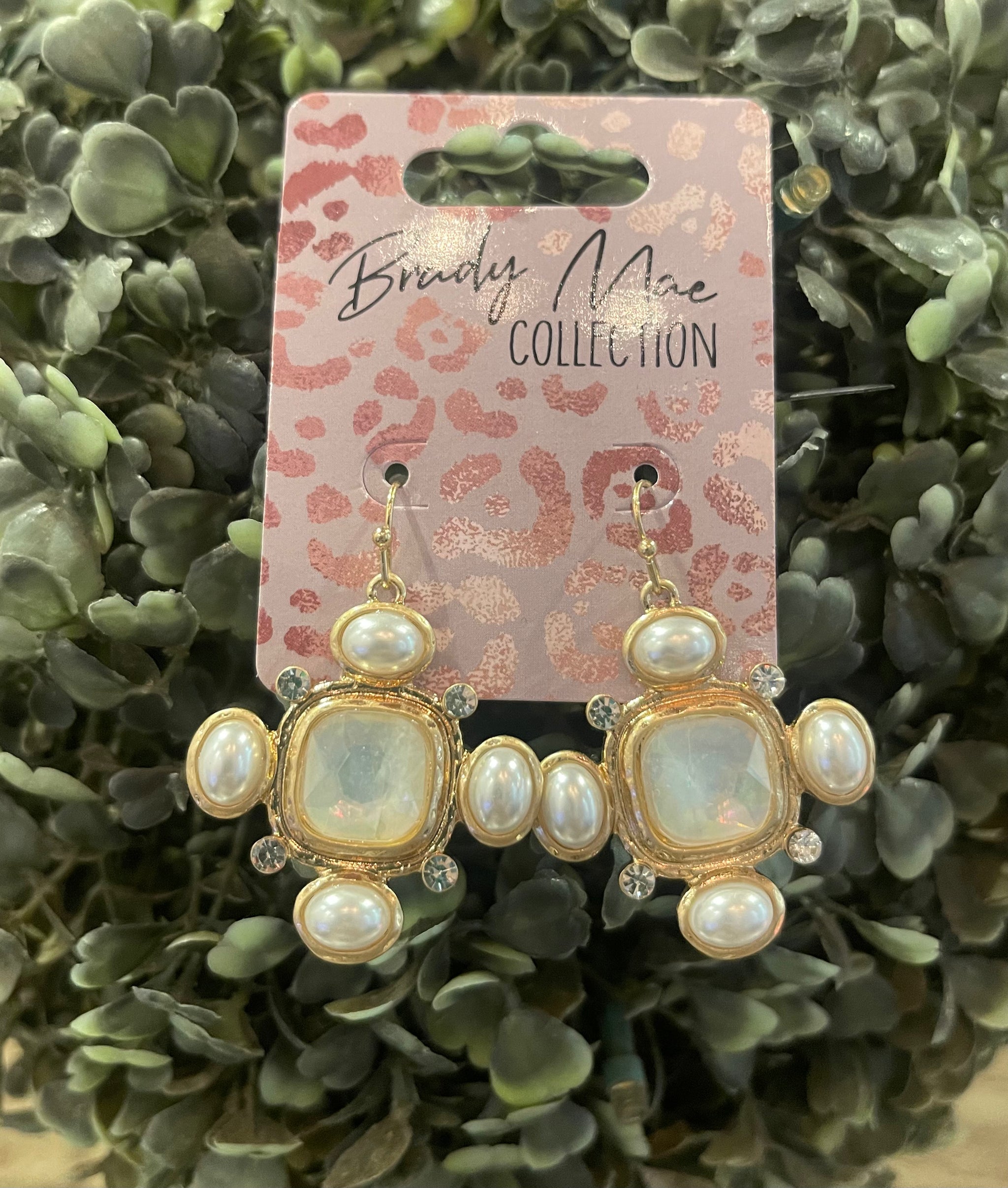 Opulent Oasis Earring