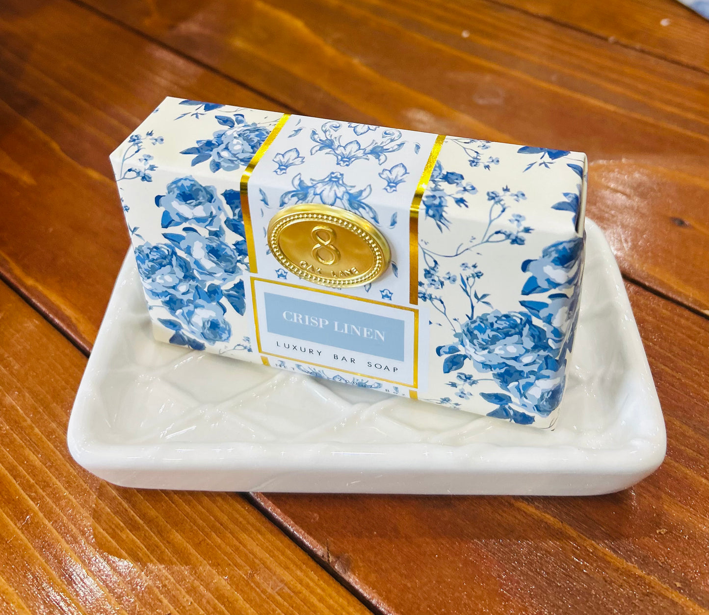 White Textured Soap Dish