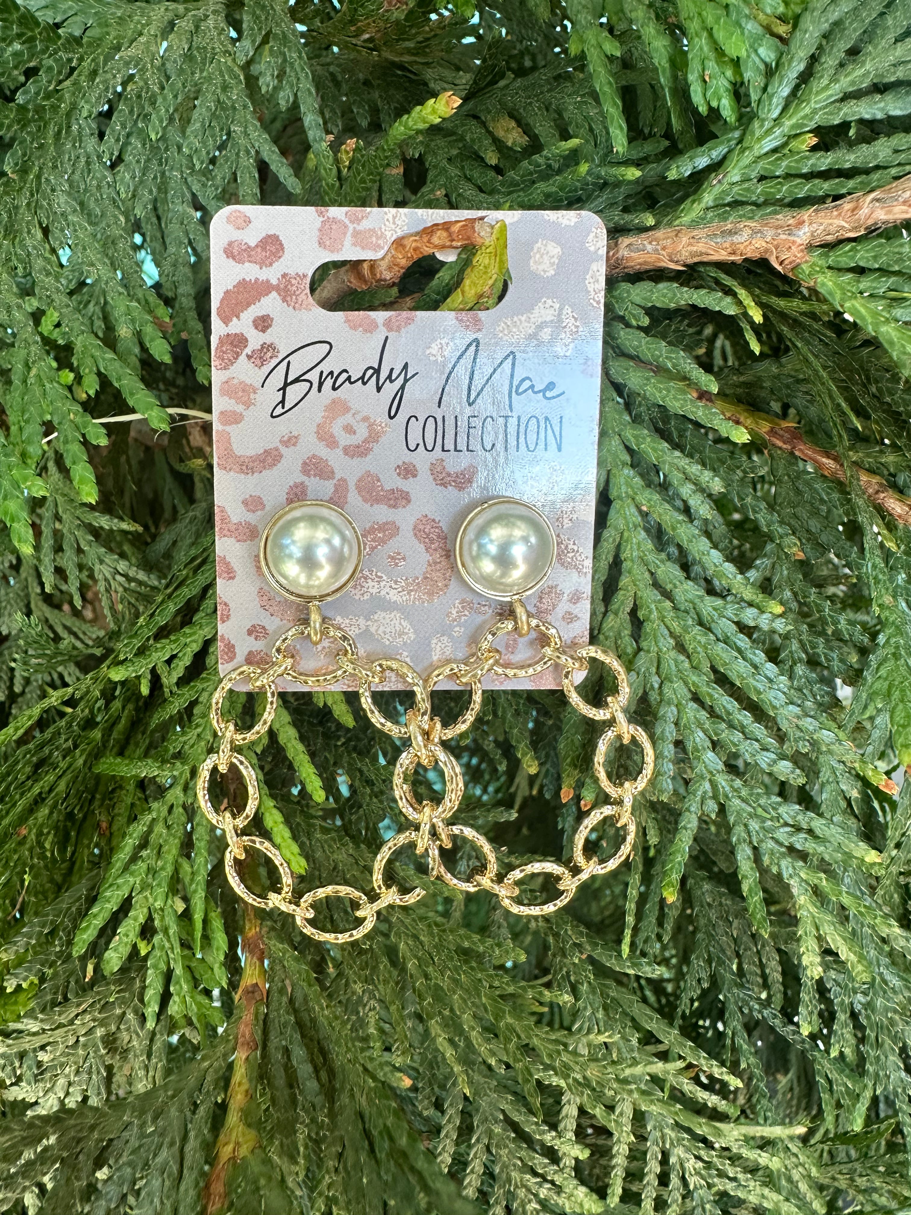 Chainlink Pearl Earring