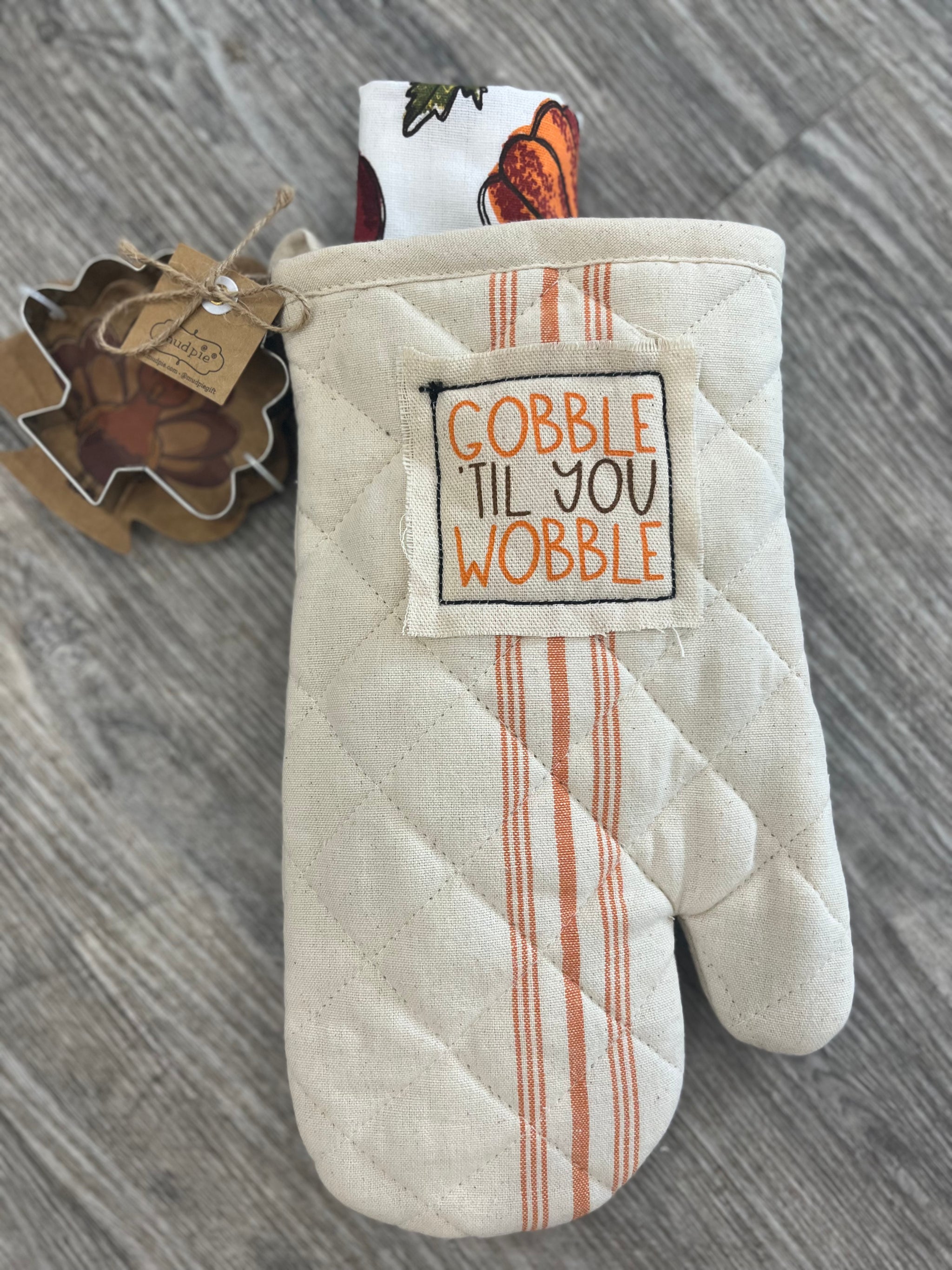 Gobble Oven Mitt Set