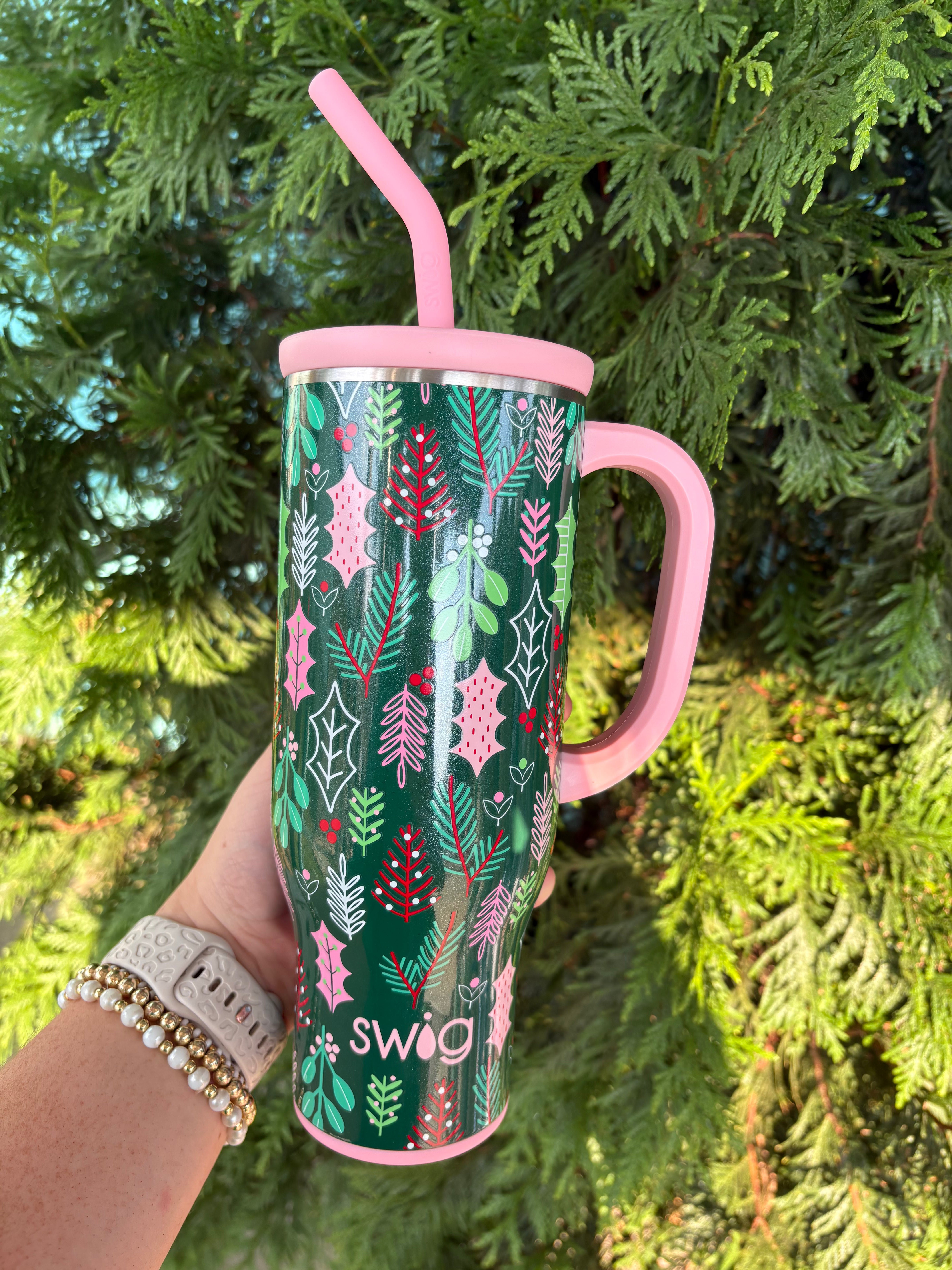 Merry Mistletoe Mega 30oz