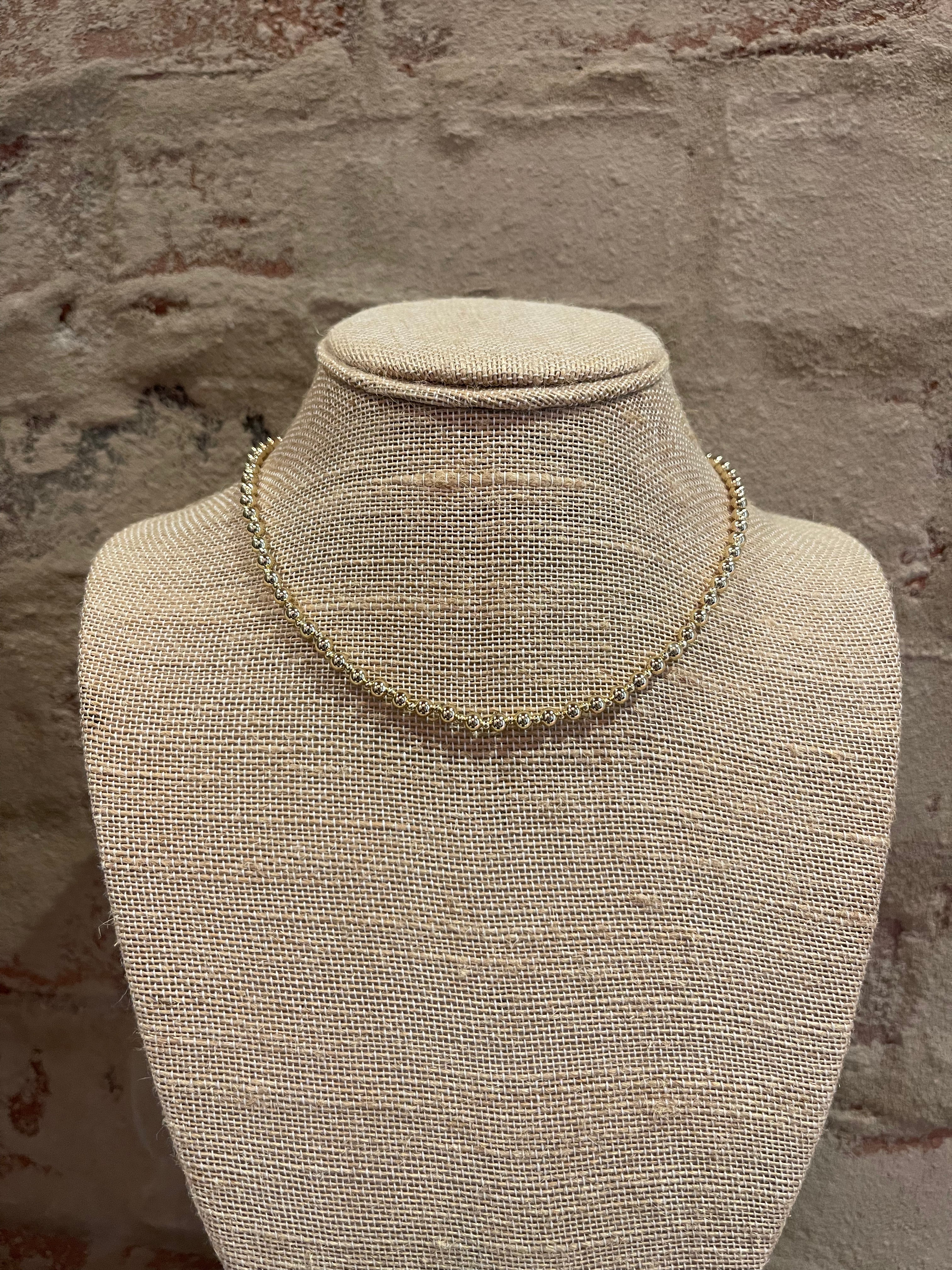 Medium Jackson Necklace