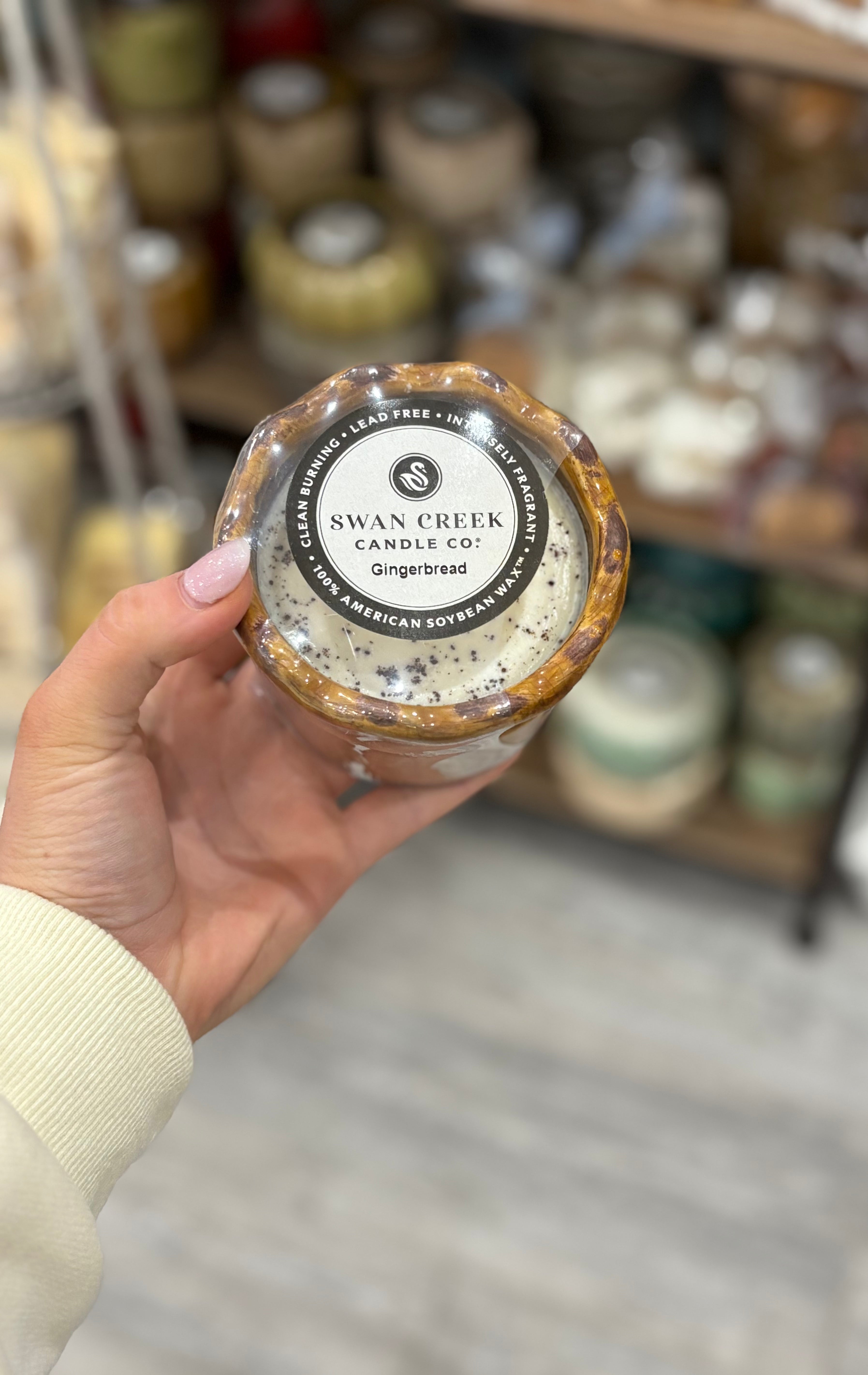 Ruffled Pot Gingerbread Candle