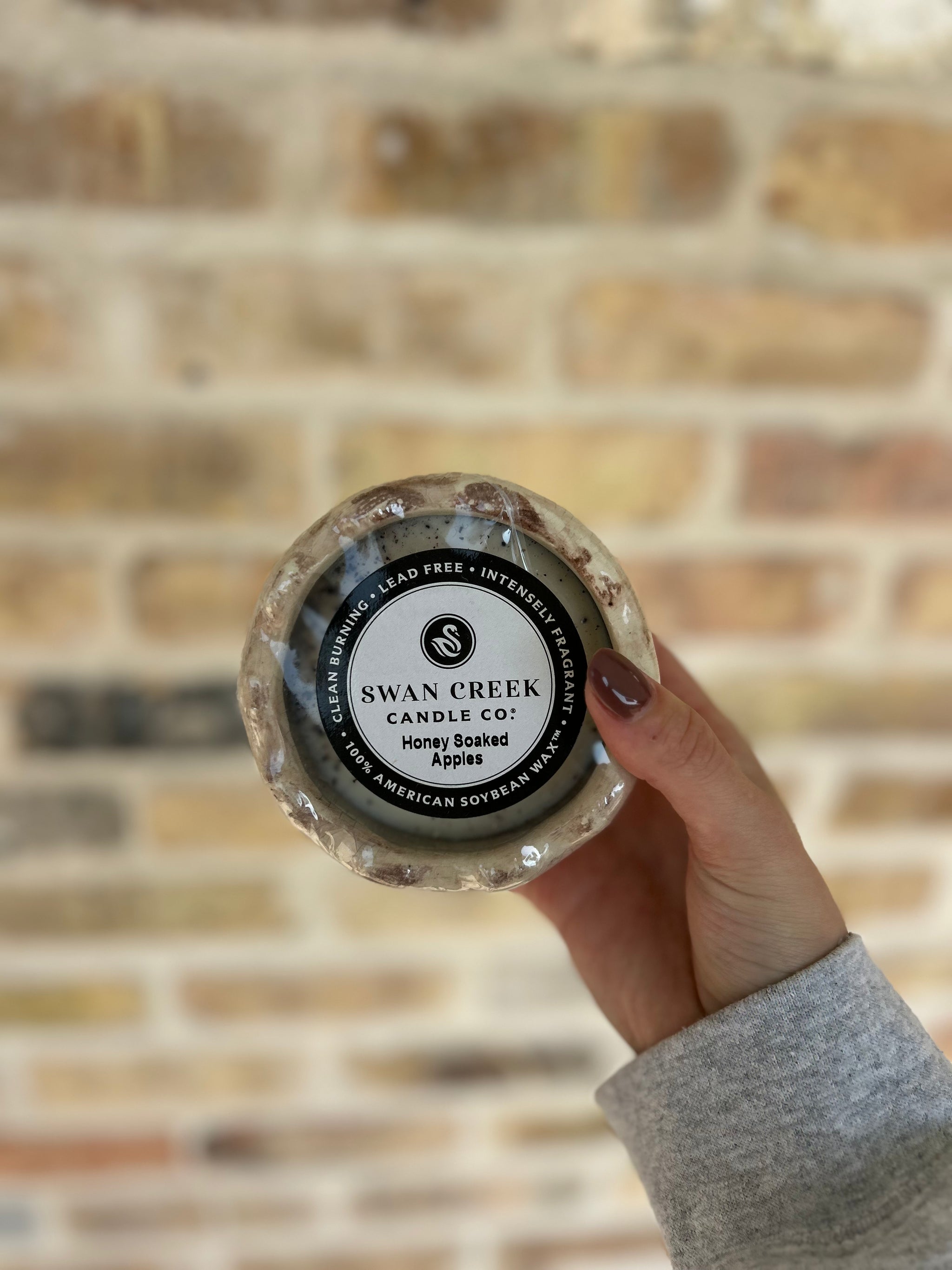 Ruffled Pot Honey Soaked Apples