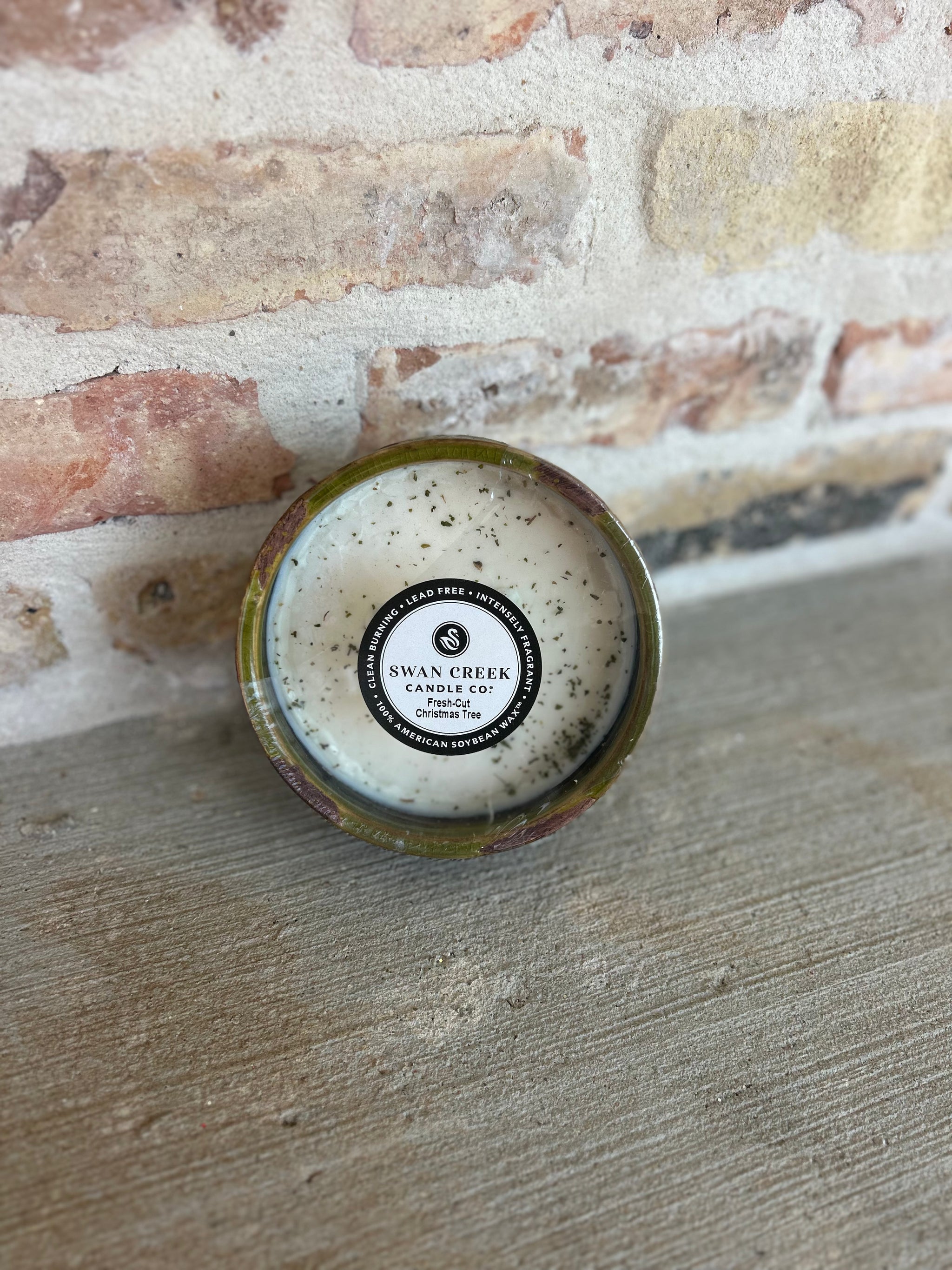 Vintage Bowl Fresh Cut Christmas