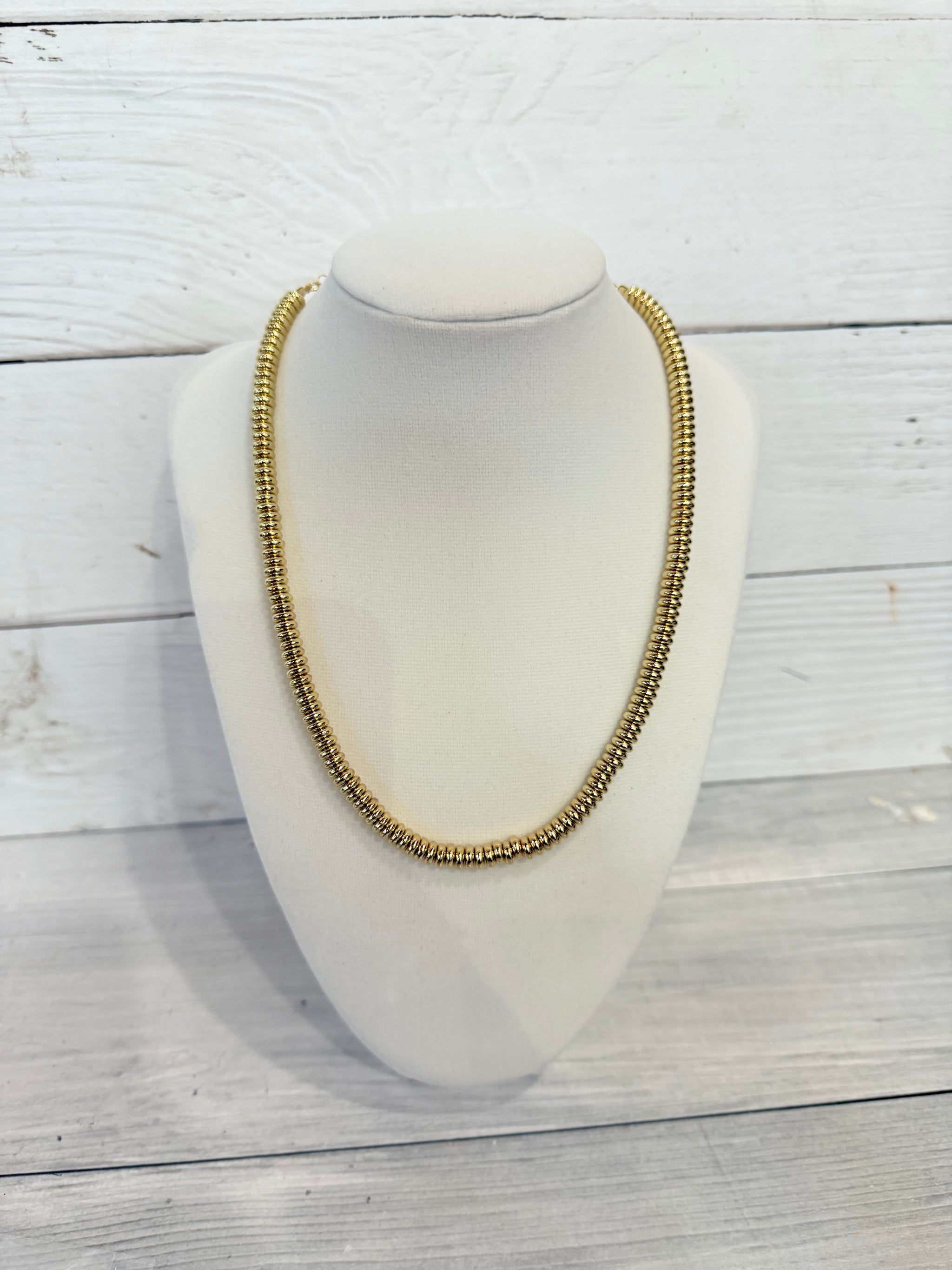 Medium Blake Necklace