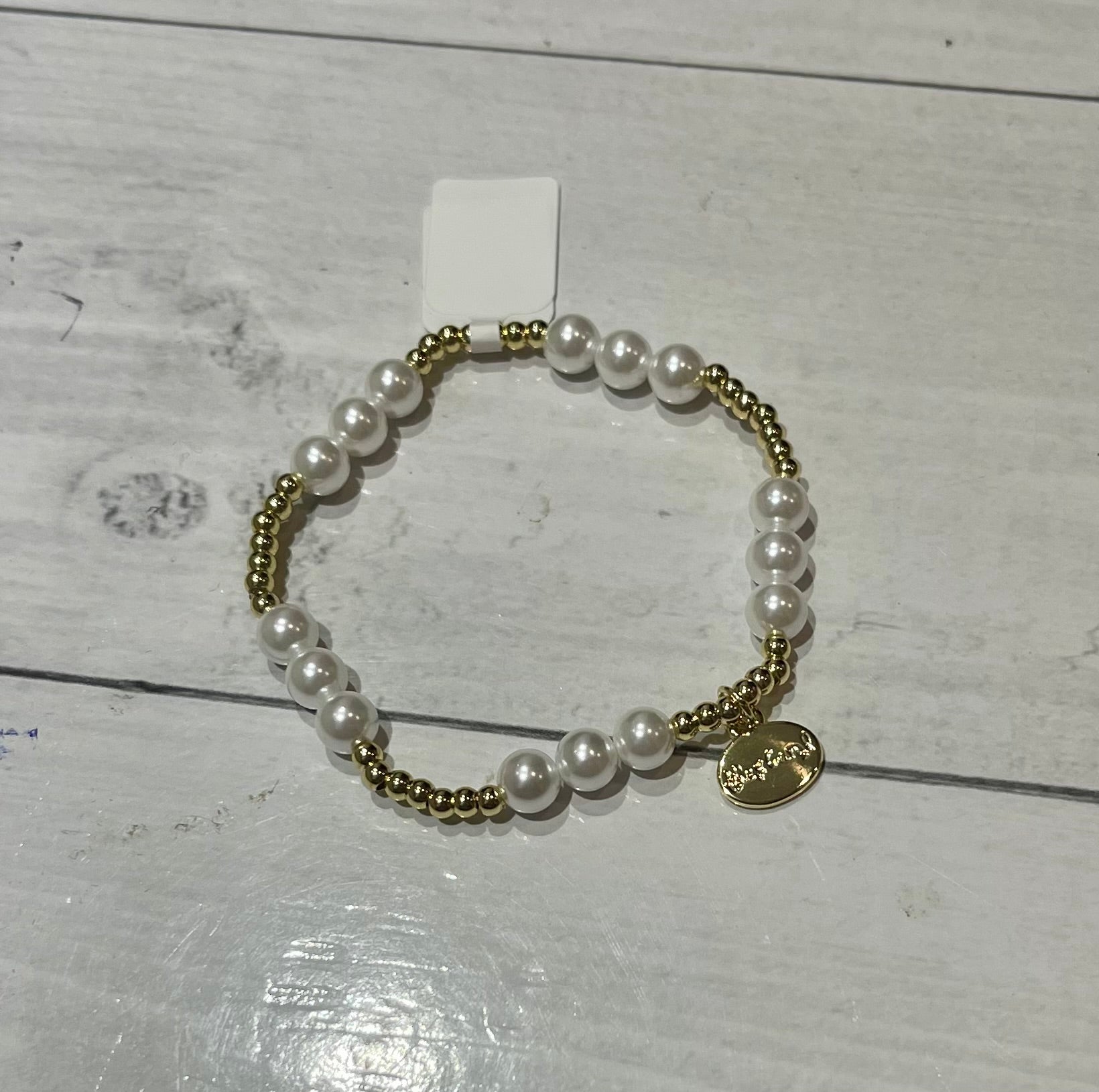 AC Shell Pearl Bracelet - Ballyhoo Boutique and Gift