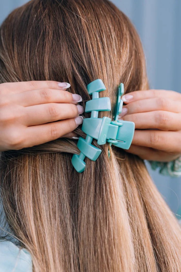 Classic Turquoise Medium Clip - Ballyhoo Boutique and Gift