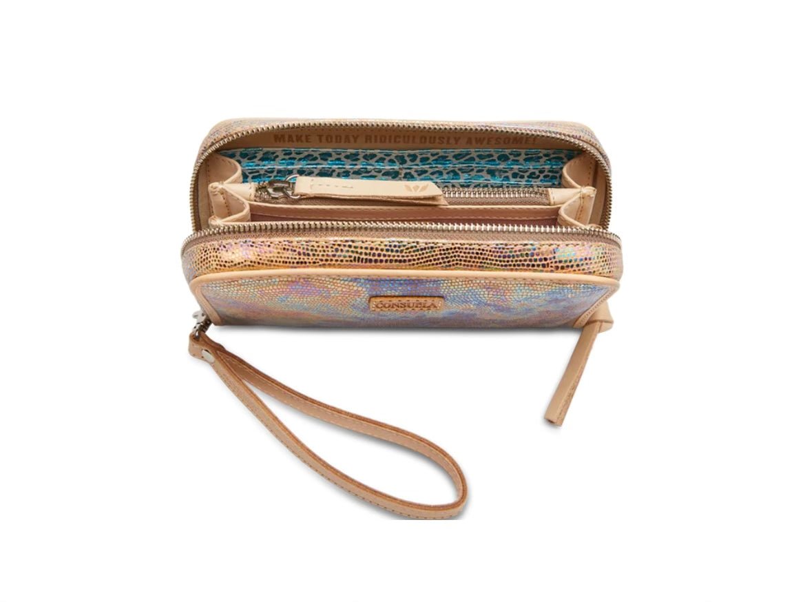 Gloria Wristlet - Ballyhoo Boutique and Gift