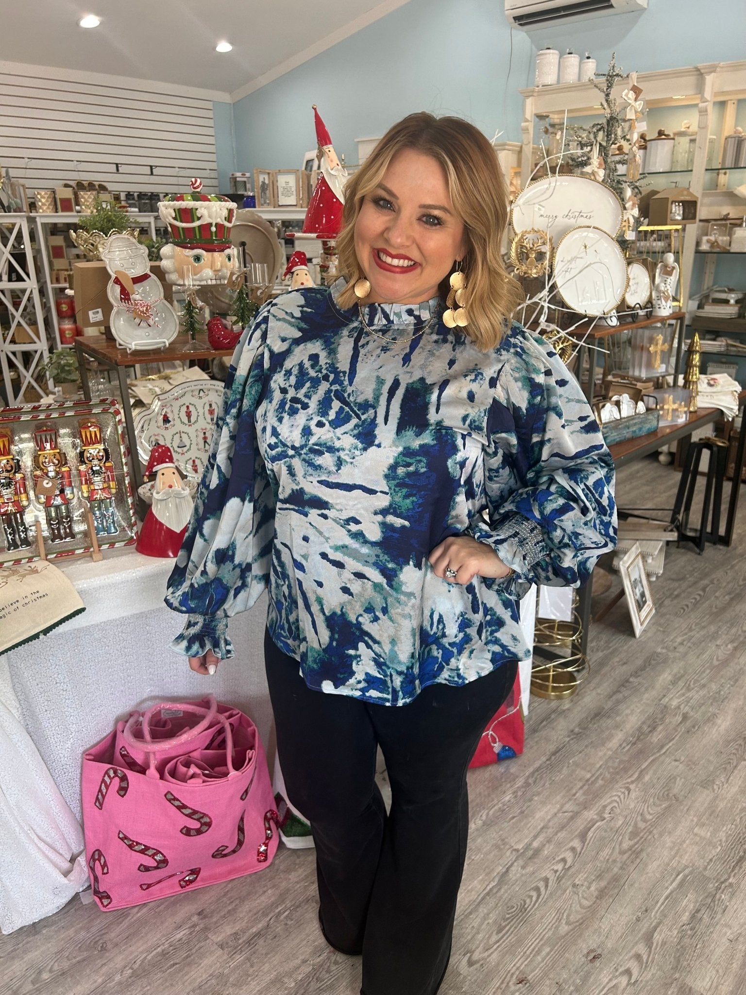 H11569 Navy Top - Ballyhoo Boutique and Gift