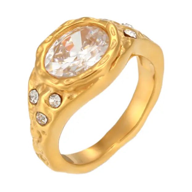 Hammered Oval Crystal Ring - Ballyhoo Boutique and Gift