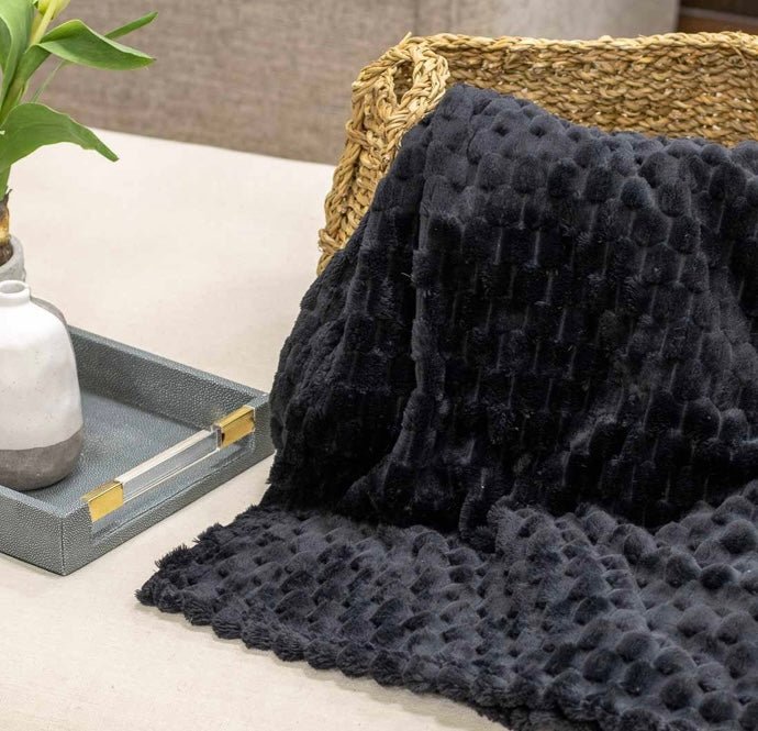 Honeycomb Luxury Throw - Ballyhoo Boutique and Gift