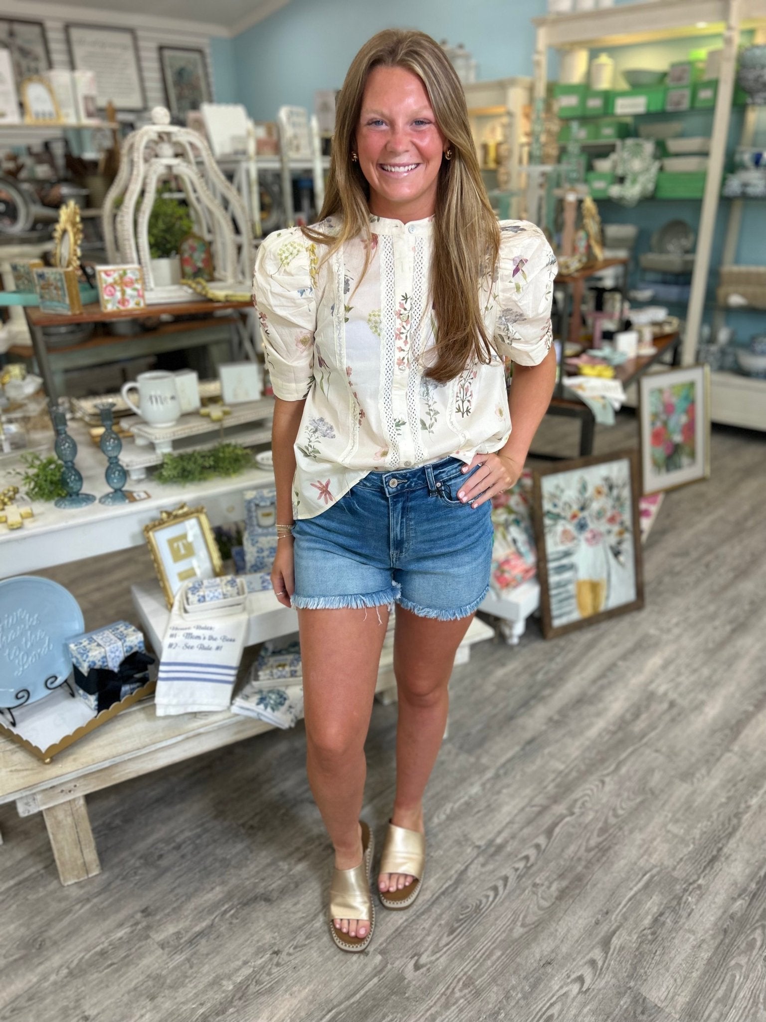 In The Garden Top - Ballyhoo Boutique and Gift