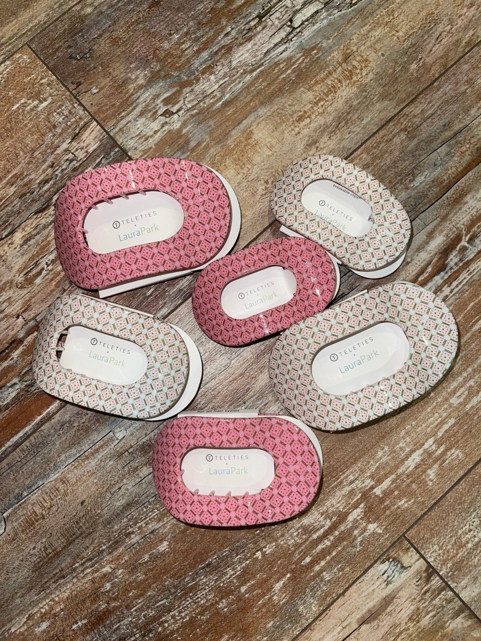 Laura Park Round Clips - Ballyhoo Boutique and Gift