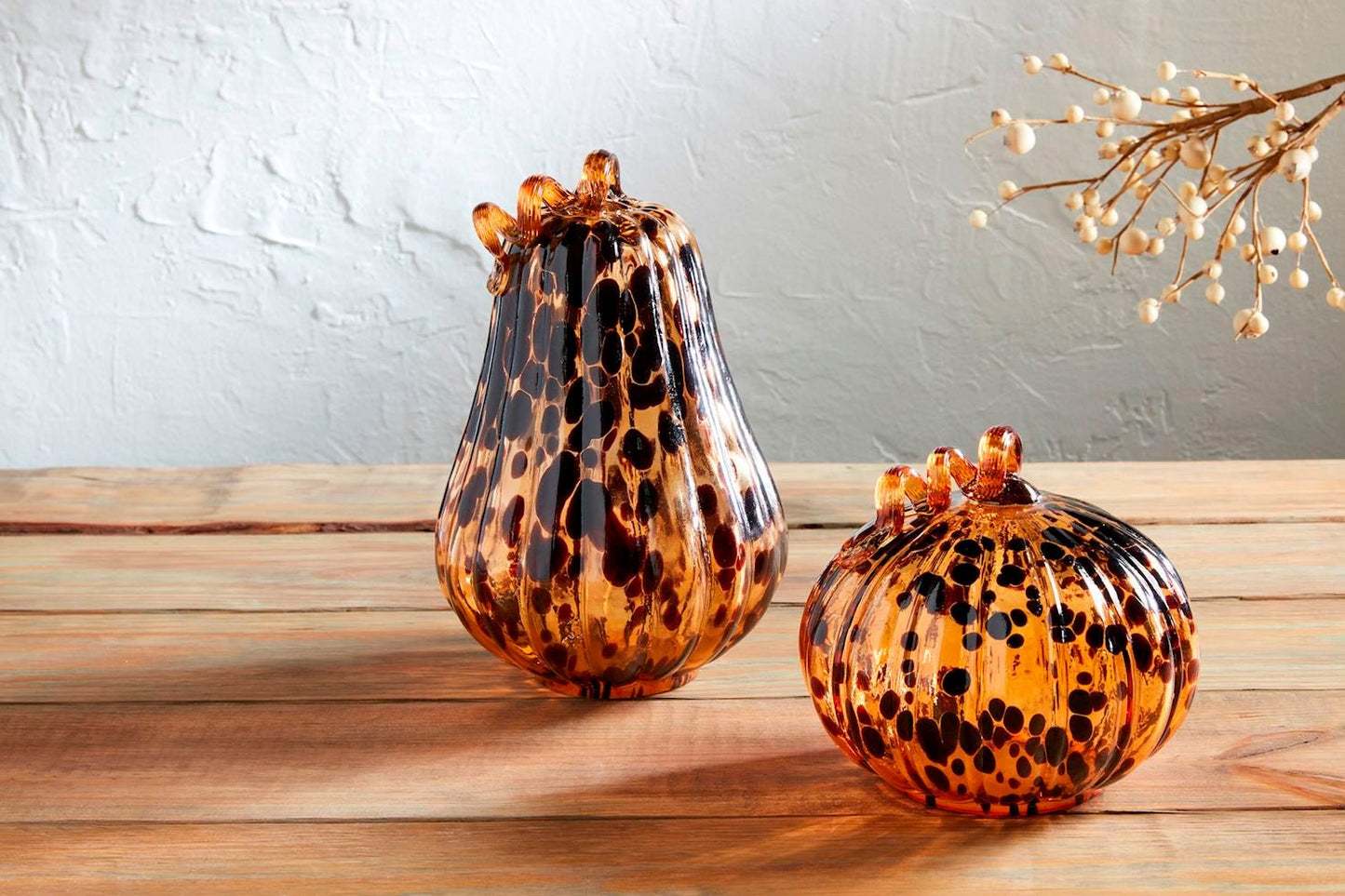 Med Tortoise Glass Pumpkin - Ballyhoo Boutique and Gift
