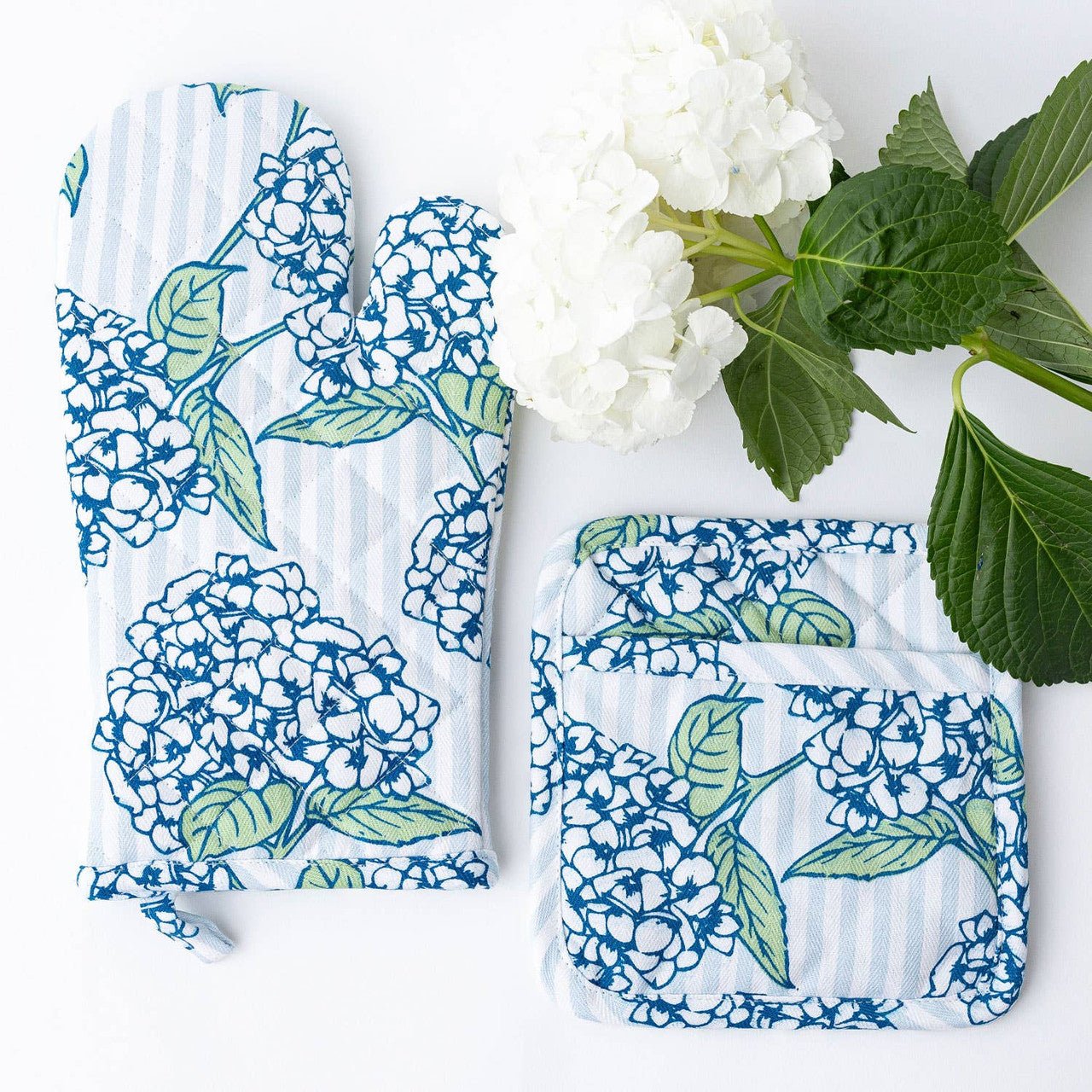 Oven Mitt Set - Ballyhoo Boutique and Gift