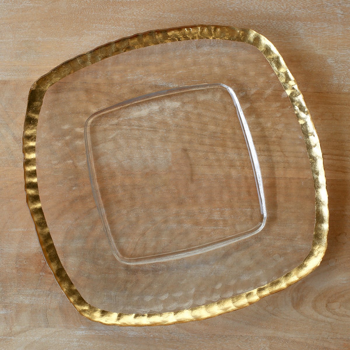 Palmer Textured Glass Plate - Ballyhoo Boutique and Gift