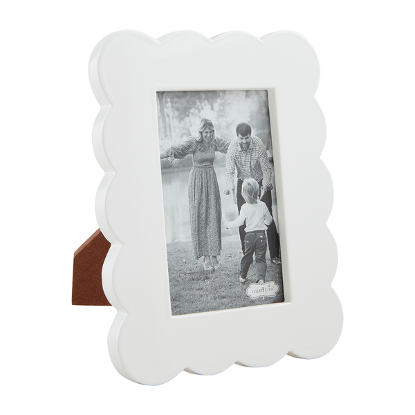 Scalloped Lacquer Frame - Ballyhoo Boutique and Gift