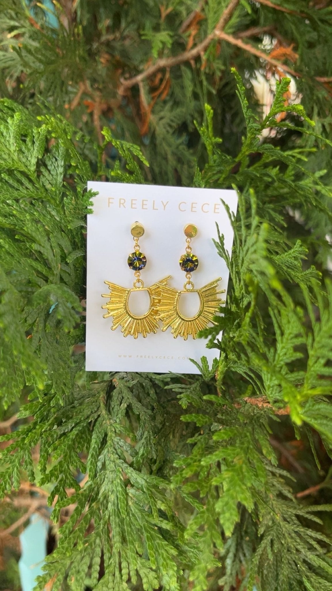 Star Gazing Earring - Ballyhoo Boutique and Gift