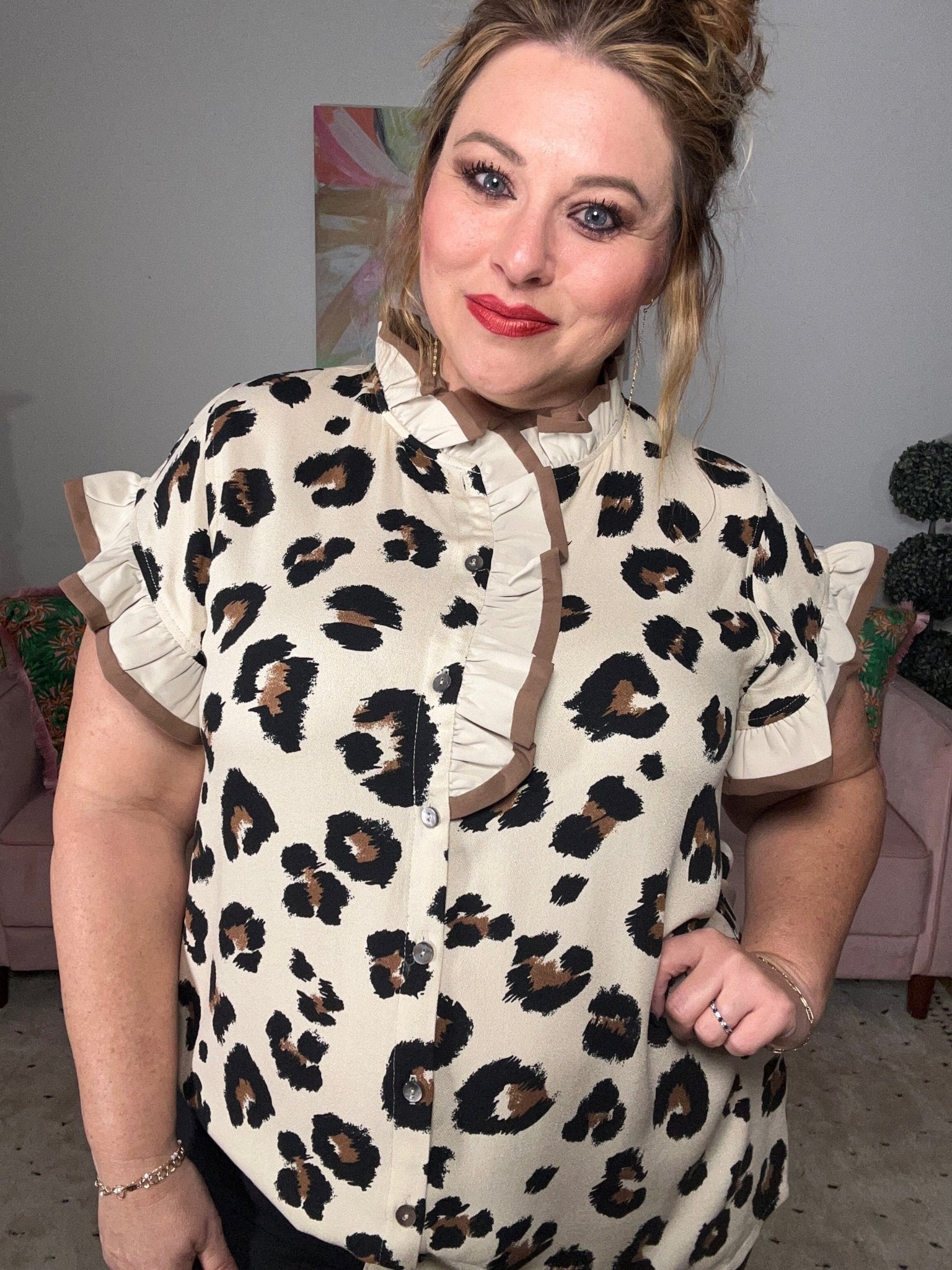 Walking Boldly Top - Ballyhoo Boutique and Gift