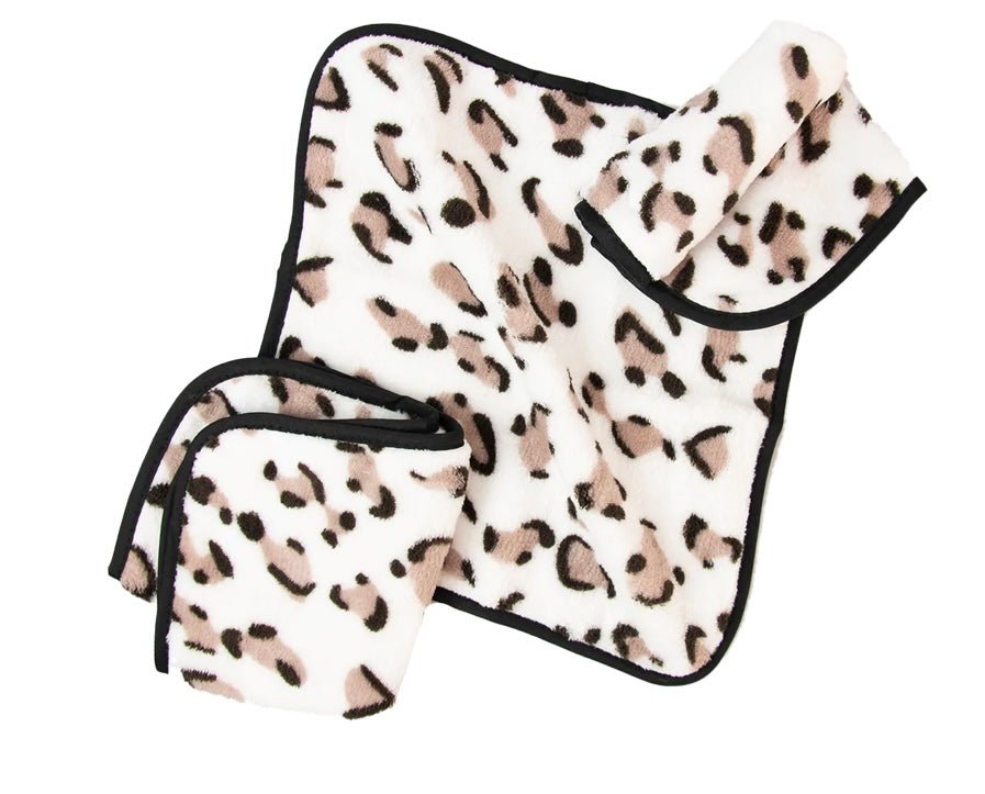 3pack of leopard reusable makeup wipes - Ballyhoo Boutique and Gift