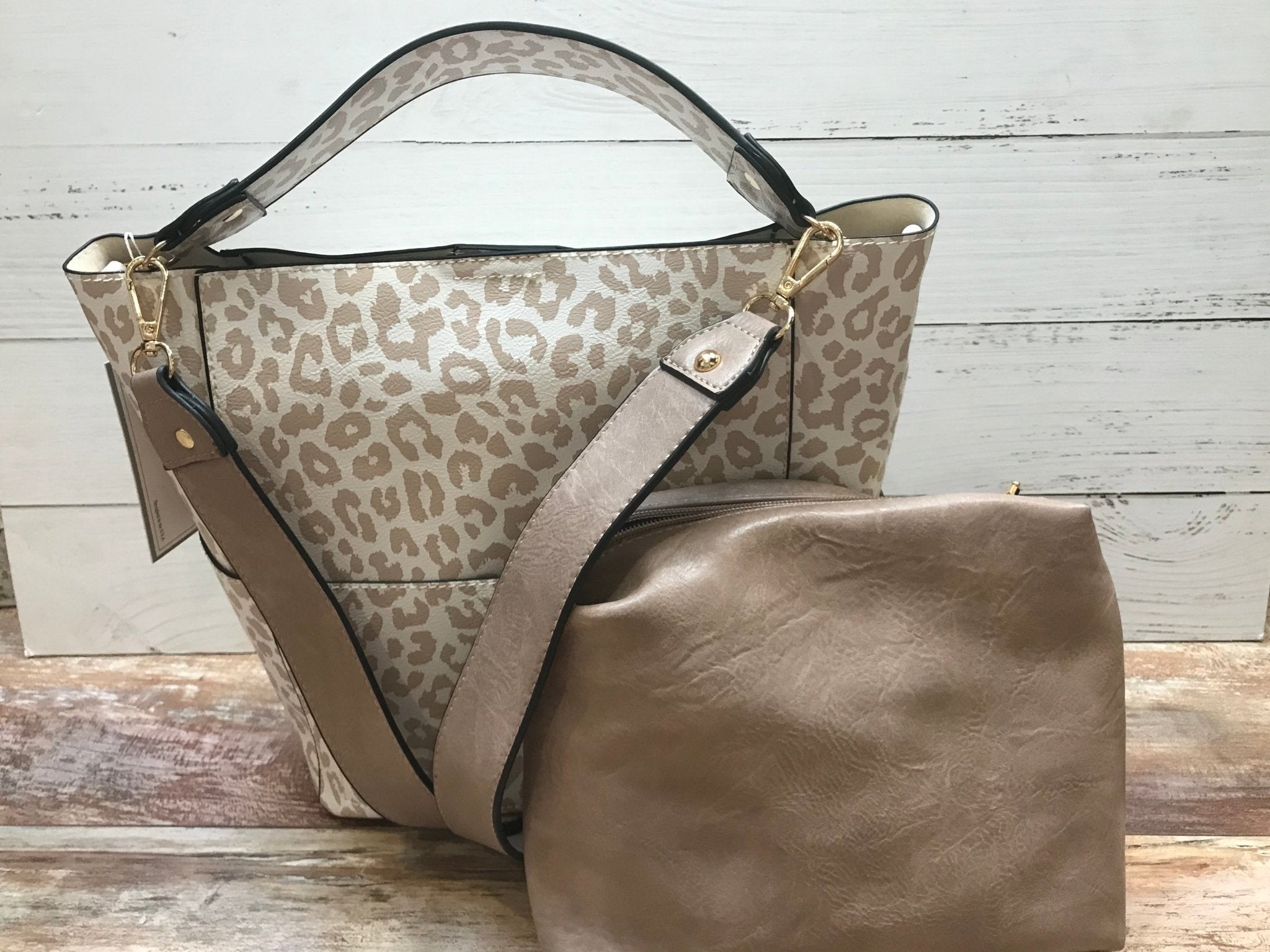 Abby Bucket Bag - Ballyhoo Boutique and Gift