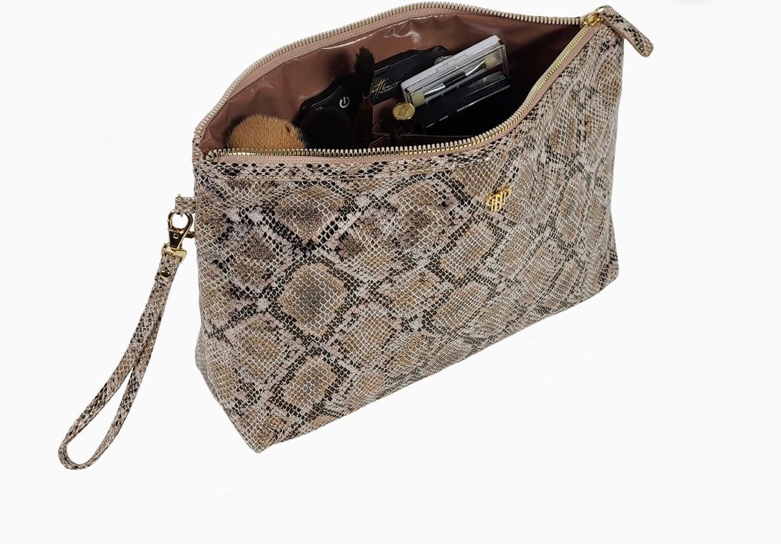 Getaway Litt Makeup Wristlet - Ballyhoo Boutique and Gift