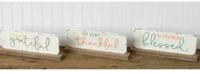 Table Signs - Ballyhoo Boutique and Gift